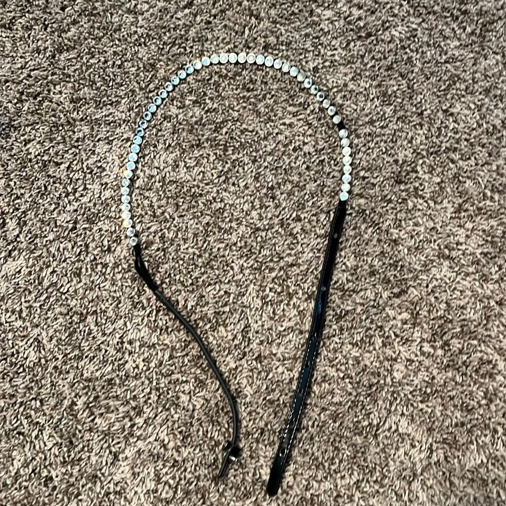 Black sequined belt